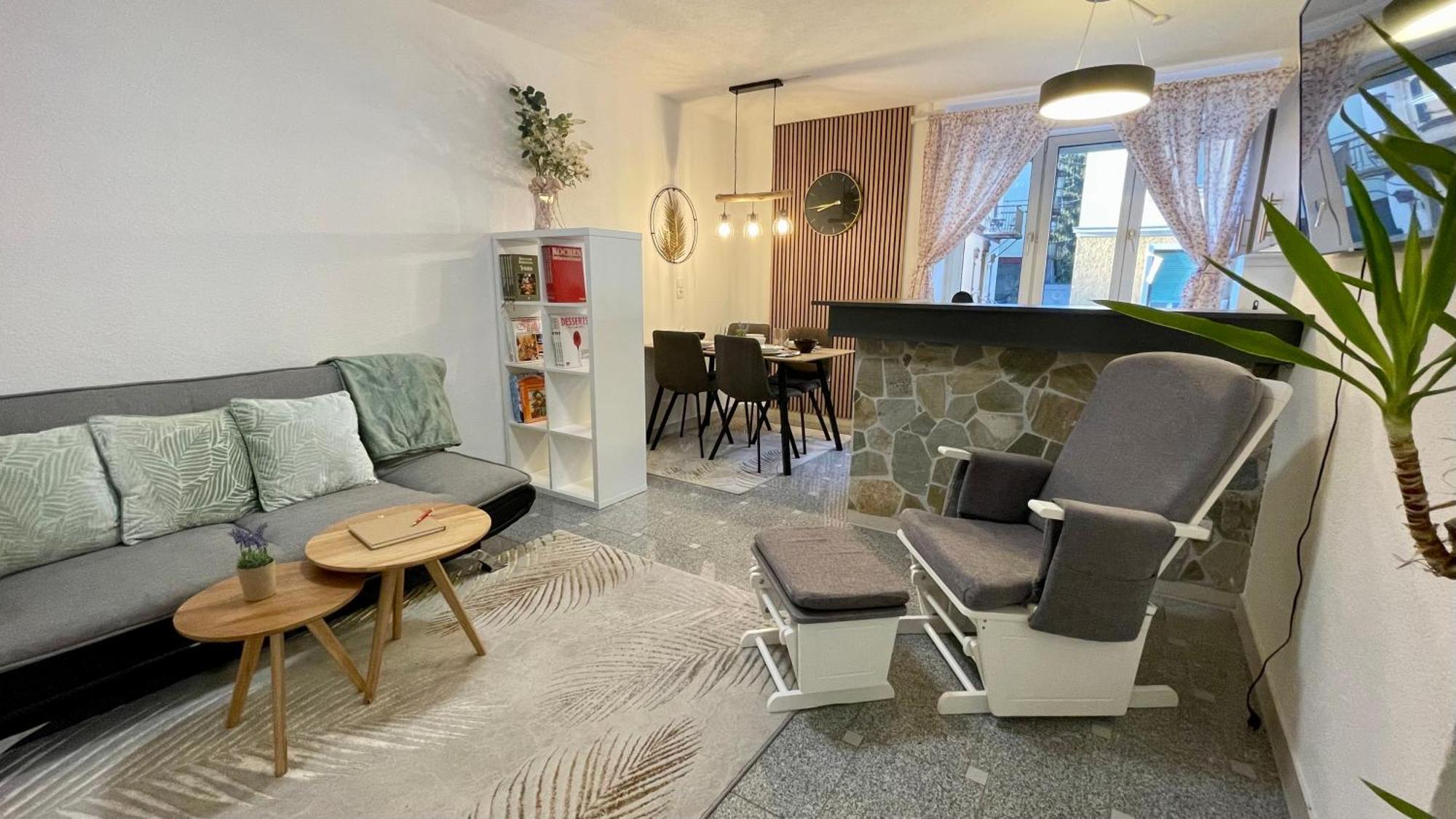 Zentrale, Moderne Wohnung In Graz Bagian luar foto
